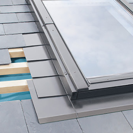 FAKRO gootstuk ELV RAL7016 voor leien 78x140