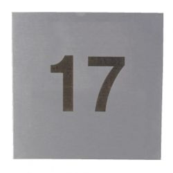 Nummergravure op inoxplaatje 18x18 gebrand (inox black)