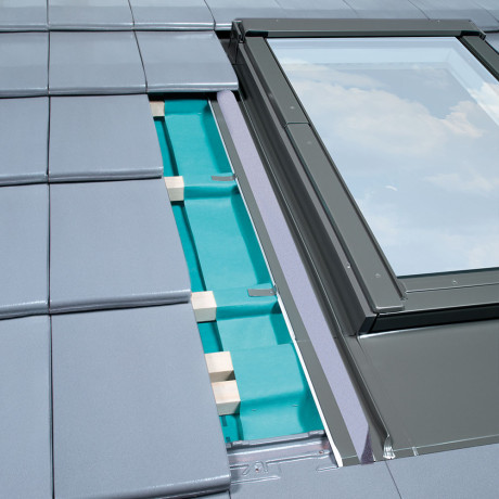 FAKRO gootstuk EZV-F RAL7016 voor platte pannen 78x118